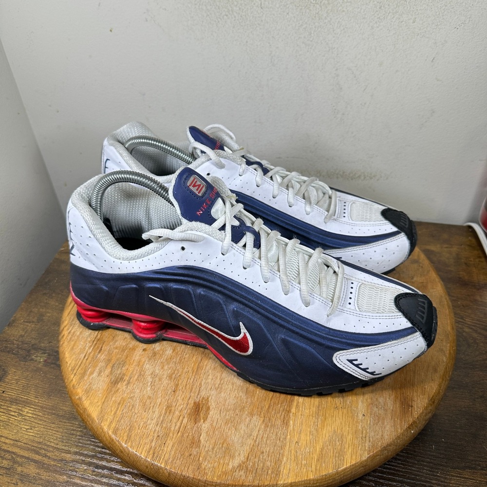 Nike Shox R4 Midnight Navy White University Red HQ1988-400 Mens 11.5 Shoes